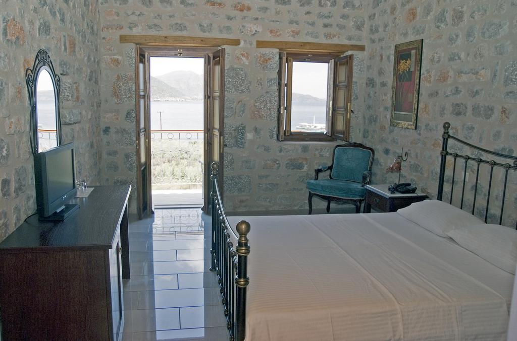 Smyros Resort Poúlithra Esterno foto